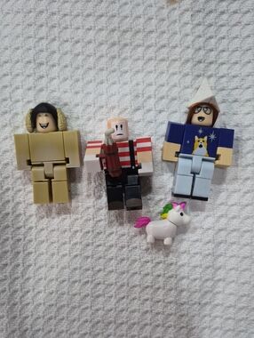 Roblox Figures Lot Of Four - Adopt Me Celebrity Collection & Heroes Replacements